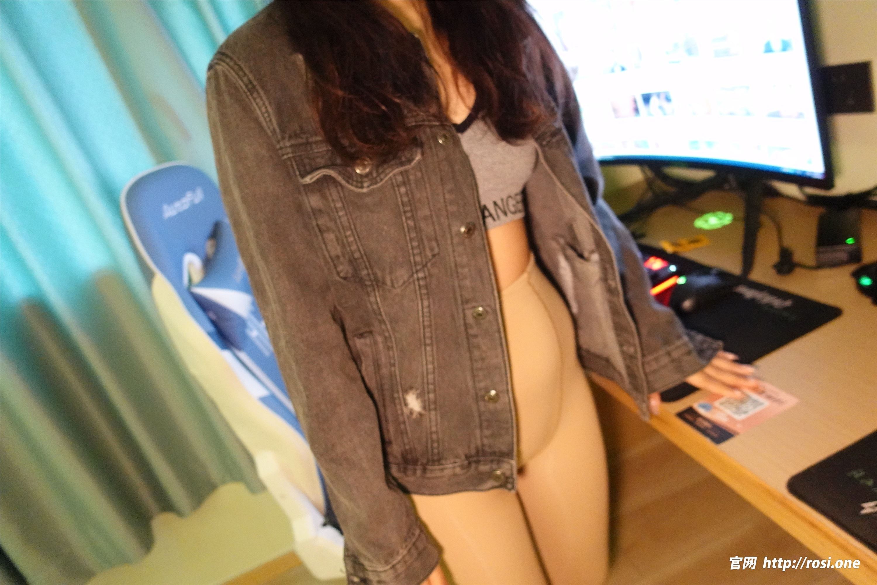 ROSI写真 2022.10.21 NO.3973